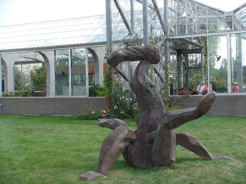 Western Michigan [2009] 470.JPG - Scenes from Frederik Meijer Gardens & Sculpture Park.